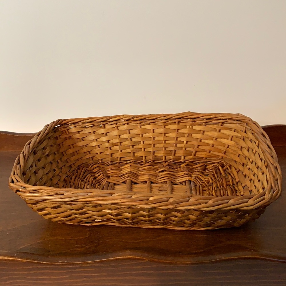 11”x 8”x 2 1/2 Rectangular Wicker Basket